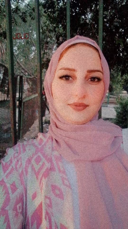 محللة عملات رقمية